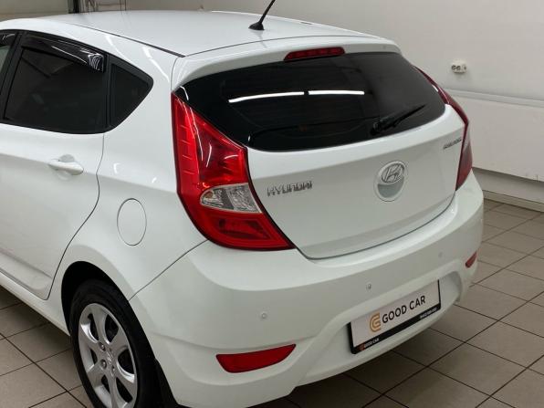 Hyundai Solaris I с пробегом 2014 года, цена 920 000 рублей, 151603 км, хэтчбек, Автокод Объявления