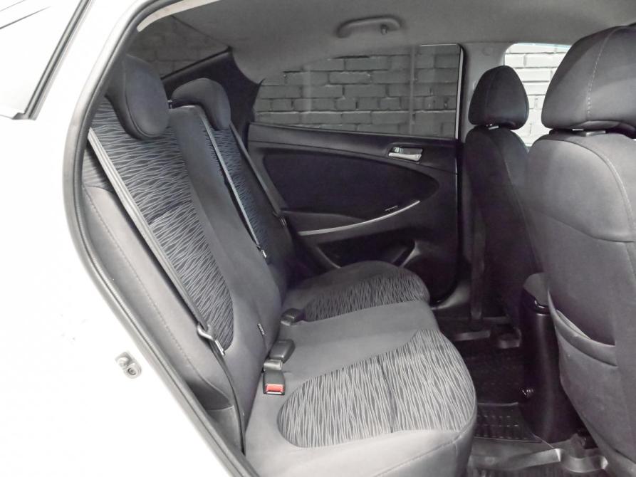 Hyundai Solaris I Рестайлинг Екатеринбург  - изображение 19