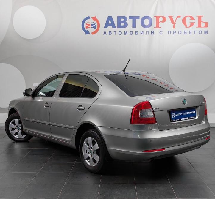 Skoda Octavia II (A5) Рестайлинг Москва  - изображение 2