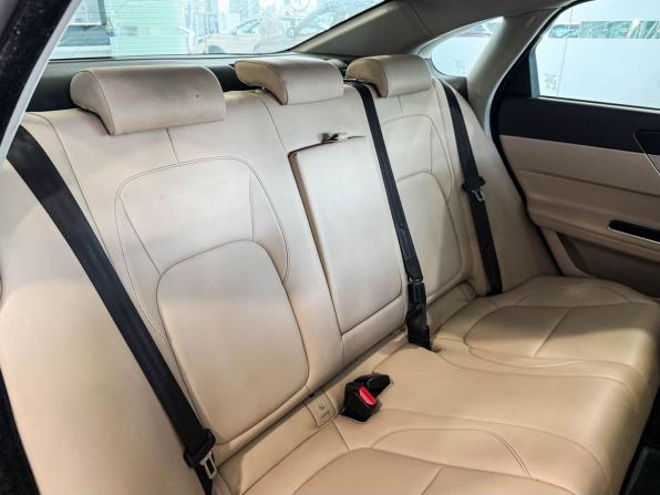 Jaguar XF II с пробегом 2016 года, цена 1 850 000 рублей, 199745 км, седан, Автокод Объявления