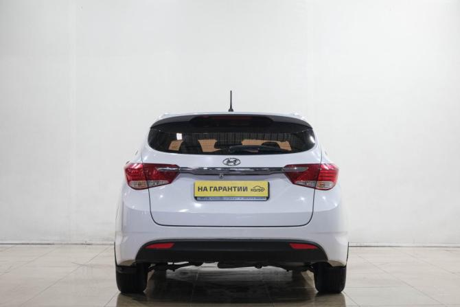Hyundai i40 I с пробегом 2013 года, цена 949 000 рублей, 179000 км, универсал, Автокод Объявления