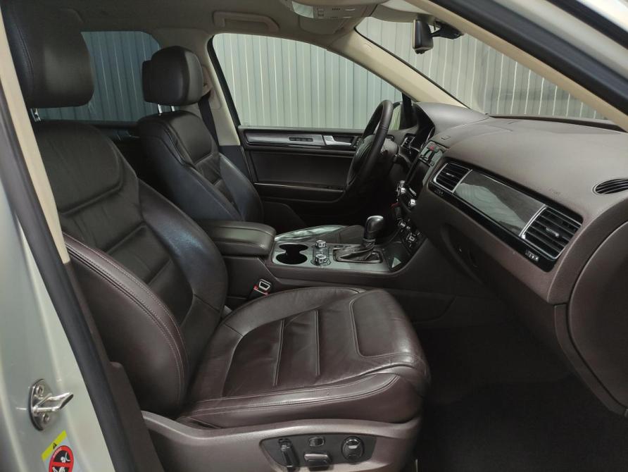 Volkswagen Touareg II Рестайлинг Пермь  - изображение 9
