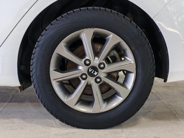 Kia Rio IV Рестайлинг с пробегом 2020 года, цена 1 550 000 рублей, 110292 км, седан, Автокод Объявления