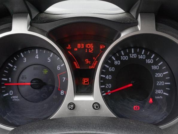 Nissan Juke I с пробегом 2012 года, цена 1 349 000 рублей, 83106 км, внедорожник, Автокод Объявления