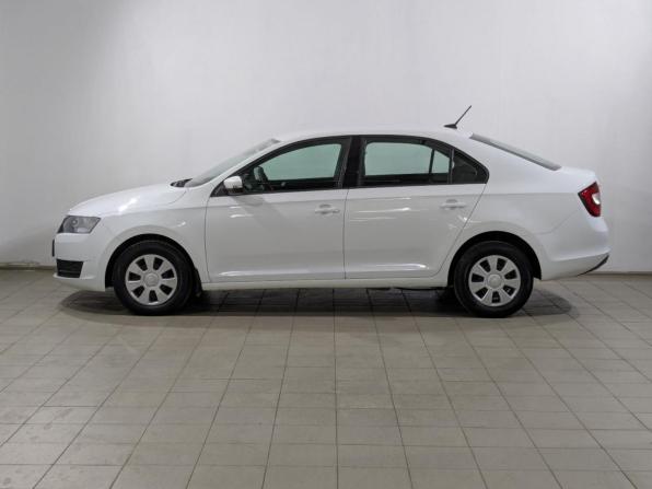 Skoda Rapid I Рестайлинг с пробегом 2019 года, цена 950 000 рублей, 125844 км, лифтбек, Автокод Объявления