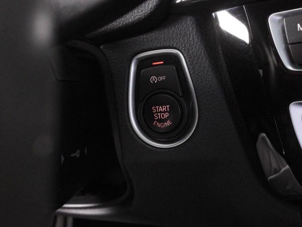 BMW 3 серии VI (F3x) Рестайлинг с пробегом 2016 года, цена 2 359 000 рублей, 167449 км, седан, Автокод Объявления