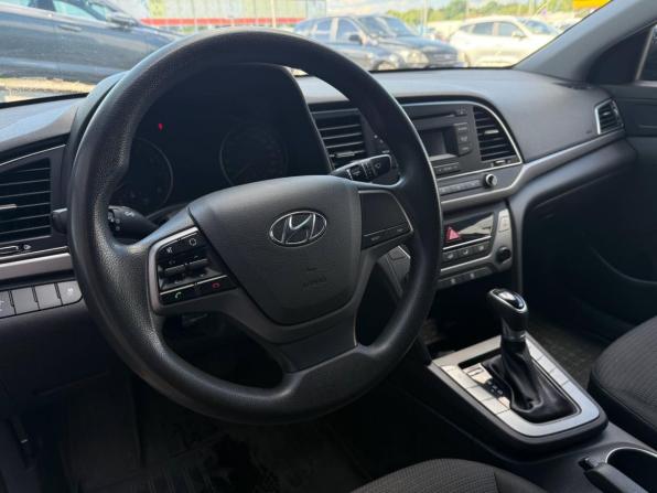 Hyundai Elantra VI (AD) с пробегом 2016 года, цена 1 300 000 рублей, 104000 км, седан, Автокод Объявления