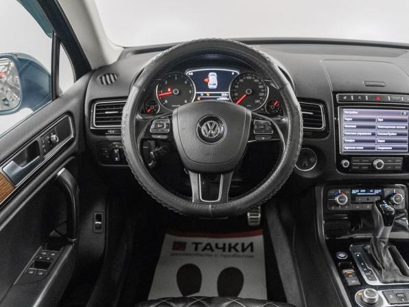 Volkswagen Touareg II Рестайлинг с пробегом 2017 года, цена 3 400 000 рублей, 180689 км, внедорожник, Автокод Объявления
