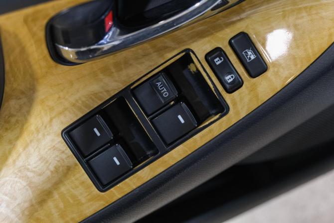 Toyota Camry VI (XV40) с пробегом 2006 года, цена 1 049 000 рублей, 337012 км, седан, Автокод Объявления