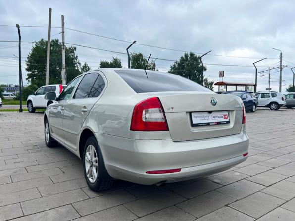 Skoda Octavia II (A5) Рестайлинг с пробегом 2012 года, цена 1 078 000 рублей, 122310 км, лифтбек, Автокод Объявления