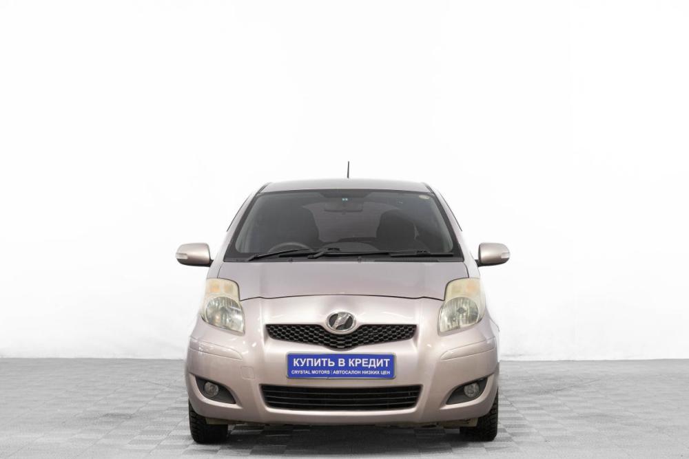 Toyota Vitz II (XP90) Барнаул  - изображение 2