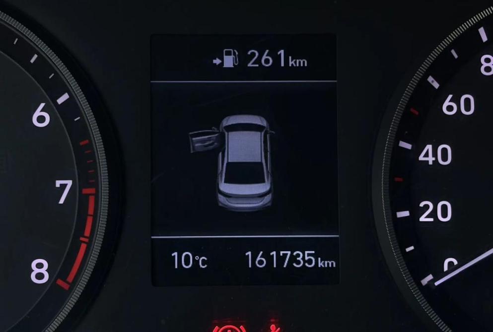 Hyundai Solaris II Киров  - изображение 24