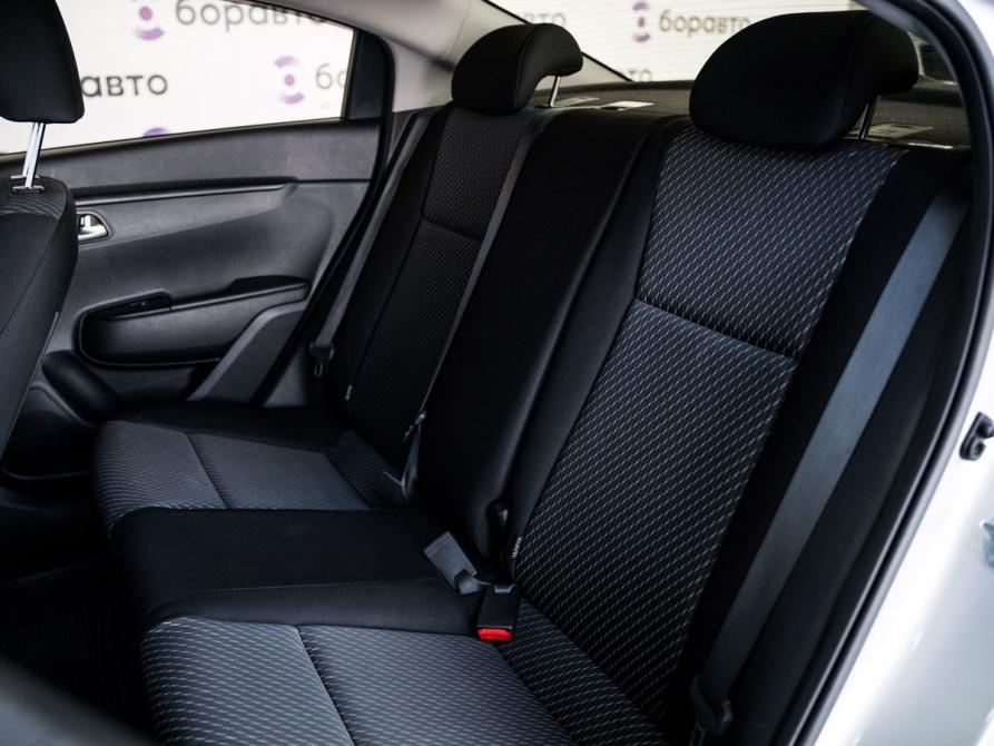 Kia Rio IV Ростов-на-Дону  - изображение 16