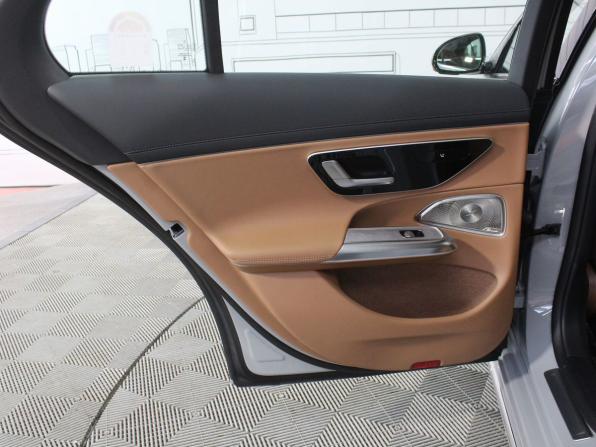 Mercedes-Benz E-Класс VI (W214 S214) с пробегом 2025 года, цена 9 750 000 рублей, 27 км, седан, Автокод Объявления