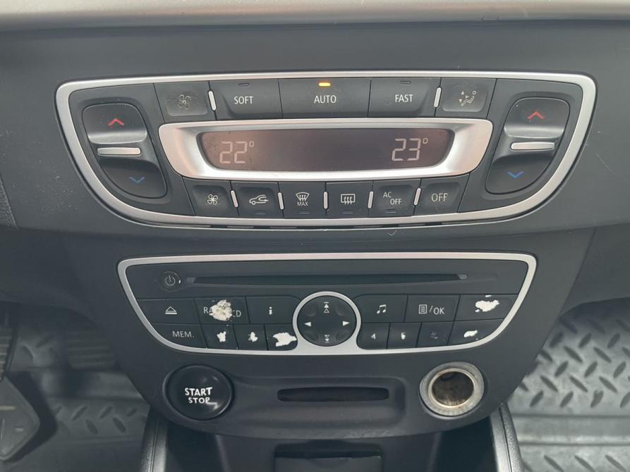 Renault Fluence I Москва  - изображение 14