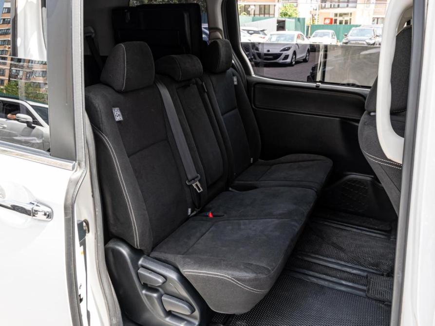 Toyota Esquire I Краснодар  - изображение 10