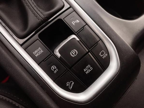 Hyundai Santa Fe IV с пробегом 2018 года, цена 2 400 000 рублей, 170581 км, внедорожник, Автокод Объявления