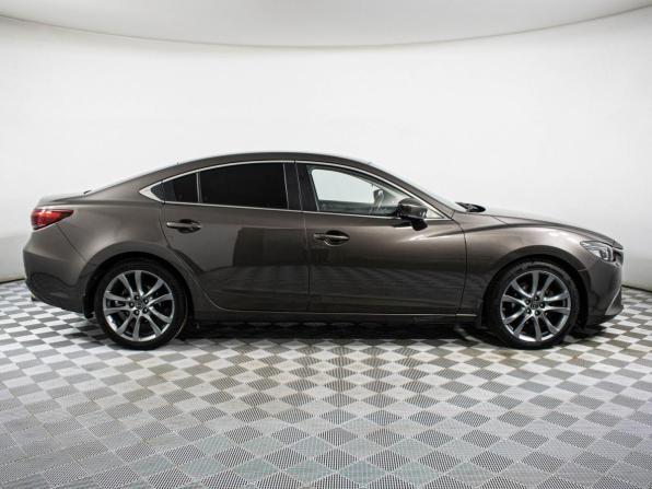Mazda 6 III (GJ) Рестайлинг с пробегом 2016 года, цена 1 937 000 рублей, 168415 км, седан, Автокод Объявления