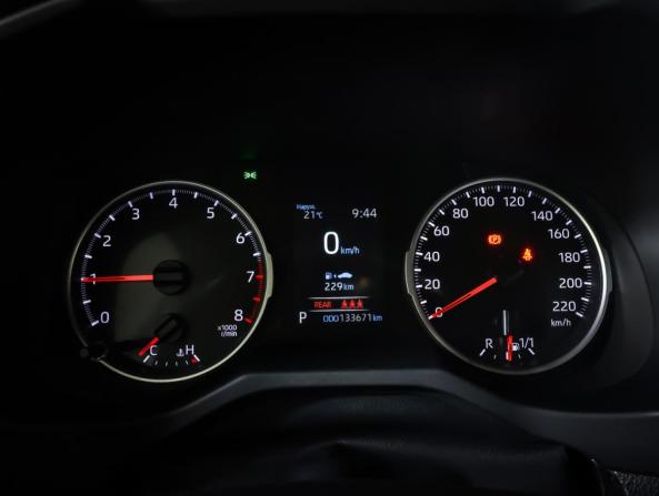Toyota RAV4 V (XA50) с пробегом 2019 года, цена 2 290 000 рублей, 133671 км, внедорожник, Автокод Объявления