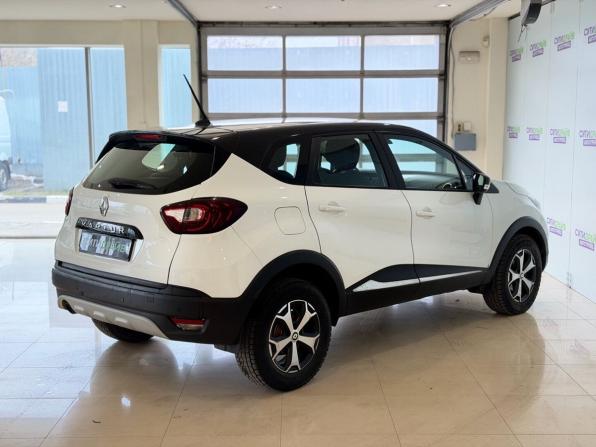 Renault Kaptur I Рестайлинг с пробегом 2021 года, цена 1 082 000 рублей, 175600 км, внедорожник, Автокод Объявления