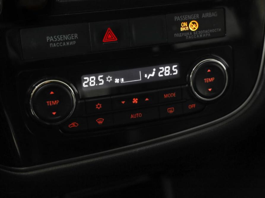 Mitsubishi Outlander III Рестайлинг 2 Санкт-Петербург  - изображение 15