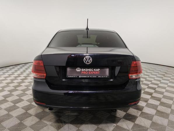 Volkswagen Polo V Рестайлинг с пробегом 2017 года, цена 1 049 000 рублей, 127154 км, седан, Автокод Объявления