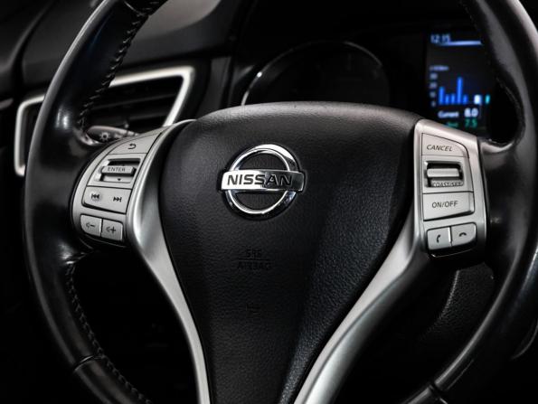 Nissan Qashqai II с пробегом 2018 года, цена 1 399 000 рублей, 199607 км, внедорожник, Автокод Объявления