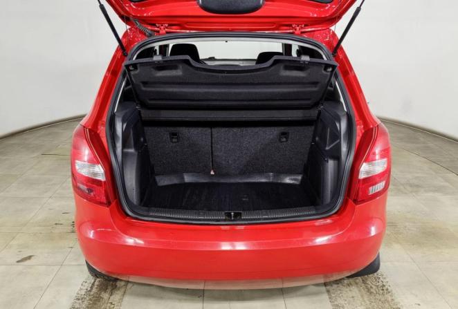 Skoda Fabia II Рестайлинг с пробегом 2012 года, цена 428 000 рублей, 222000 км, хэтчбек, Автокод Объявления