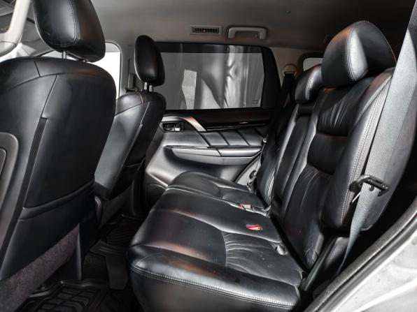Mitsubishi Pajero Sport III с пробегом 2017 года, цена 2 590 000 рублей, 195391 км, внедорожник, Автокод Объявления