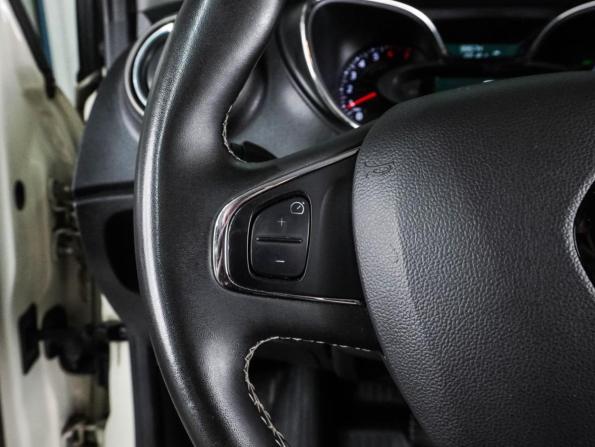 Renault Kaptur I с пробегом 2018 года, цена 1 324 000 рублей, 99574 км, внедорожник, Автокод Объявления