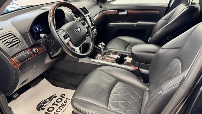 Kia Mohave I Рестайлинг с пробегом 2019 года, цена 3 310 000 рублей, 85700 км, внедорожник, Автокод Объявления
