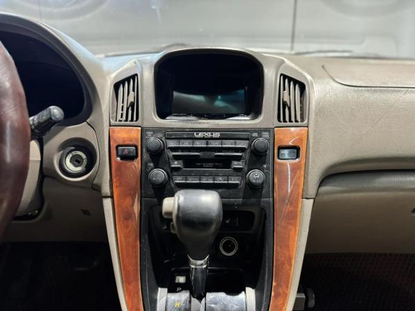 Lexus RX I с пробегом 1998 года, цена 670 000 рублей, 319993 км, внедорожник, Автокод Объявления