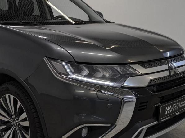 Mitsubishi Outlander III Рестайлинг 3 с пробегом 2019 года, цена 2 200 000 рублей, 151000 км, внедорожник, Автокод Объявления