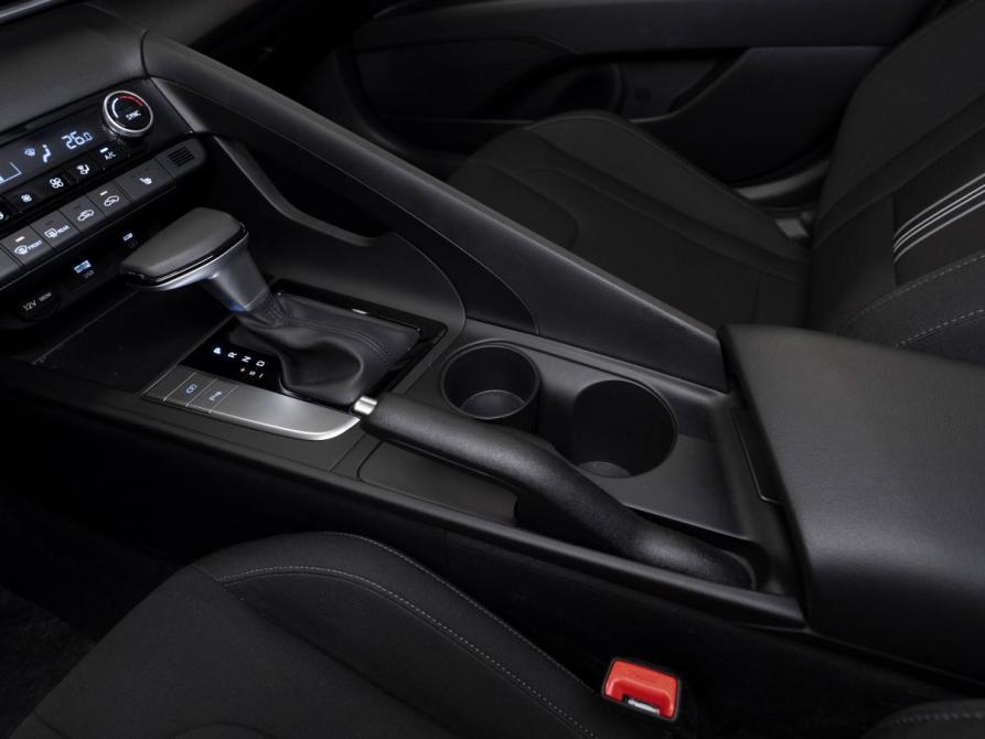 Hyundai Elantra VII (CN7) Рестайлинг Москва  - изображение 14