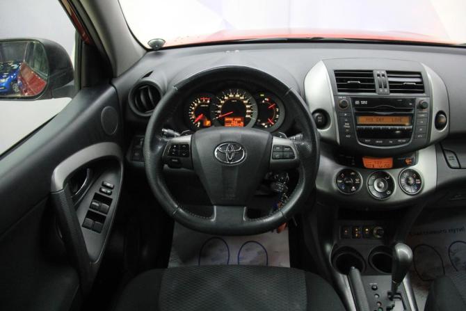 Toyota RAV4 III (XA30) Рестайлинг с пробегом 2010 года, цена 1 196 000 рублей, 166078 км, внедорожник, Автокод Объявления