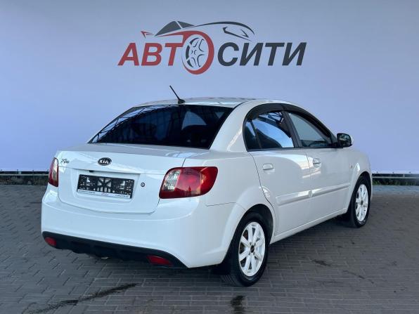 Kia Rio II Рестайлинг с пробегом 2010 года, цена 540 000 рублей, 180000 км, седан, Автокод Объявления