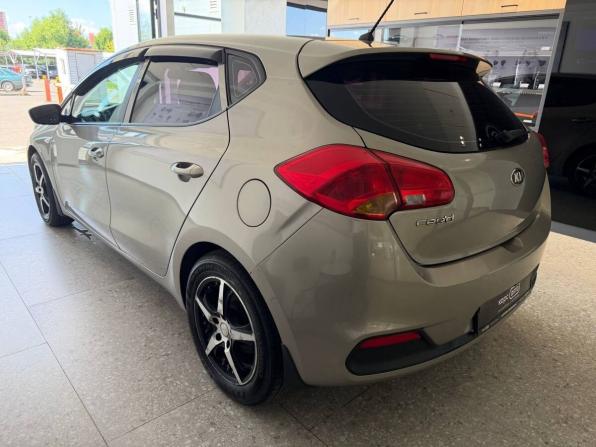 Kia Ceed II с пробегом 2013 года, цена 913 000 рублей, 113625 км, хэтчбек, Автокод Объявления
