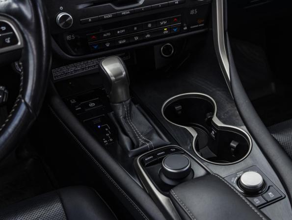 Lexus RX IV с пробегом 2017 года, цена 3 198 000 рублей, 158063 км, внедорожник, Автокод Объявления