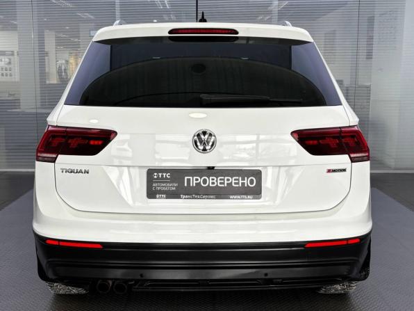 Volkswagen Tiguan II с пробегом 2019 года, цена 2 499 000 рублей, 161051 км, внедорожник, Автокод Объявления
