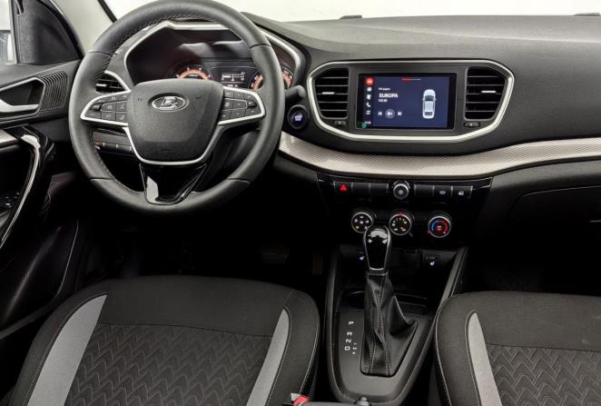 Lada (ВАЗ) Vesta I Рестайлинг (NG) с пробегом 2024 года, цена 1 470 000 рублей, 16000 км, седан, Автокод Объявления