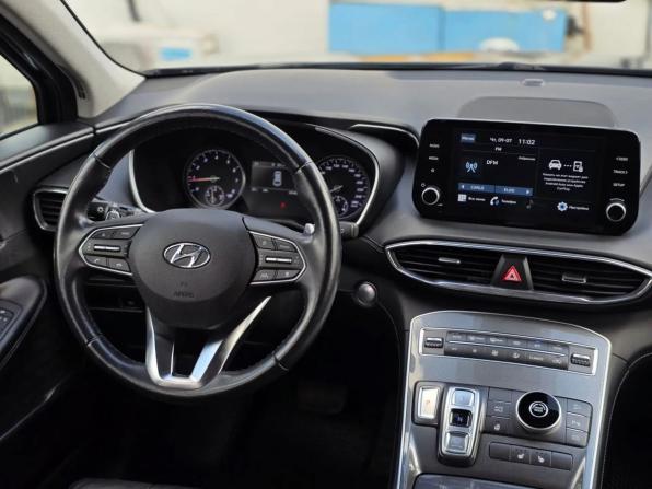 Hyundai Santa Fe IV Рестайлинг с пробегом 2021 года, цена 3 620 000 рублей, 65480 км, внедорожник, Автокод Объявления