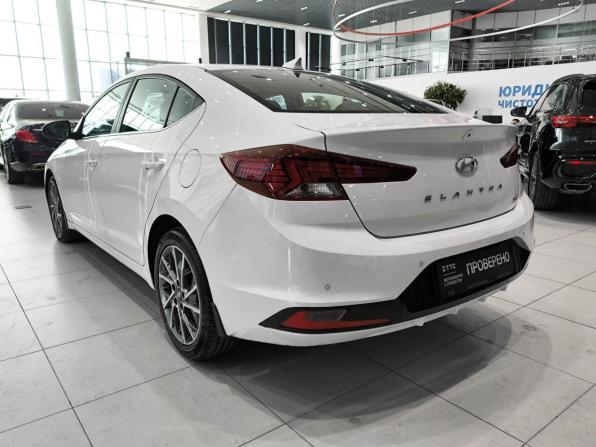 Hyundai Elantra VI (AD) Рестайлинг с пробегом 2019 года, цена 1 950 000 рублей, 48718 км, седан, Автокод Объявления