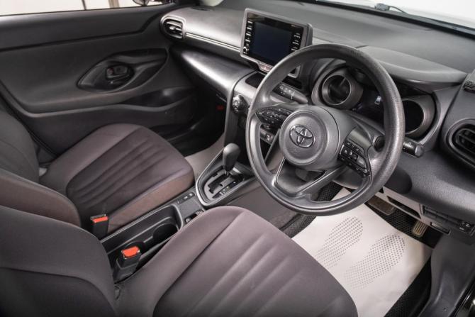 Toyota Yaris Cross I с пробегом 2020 года, цена 2 099 000 рублей, 120000 км, внедорожник, Автокод Объявления