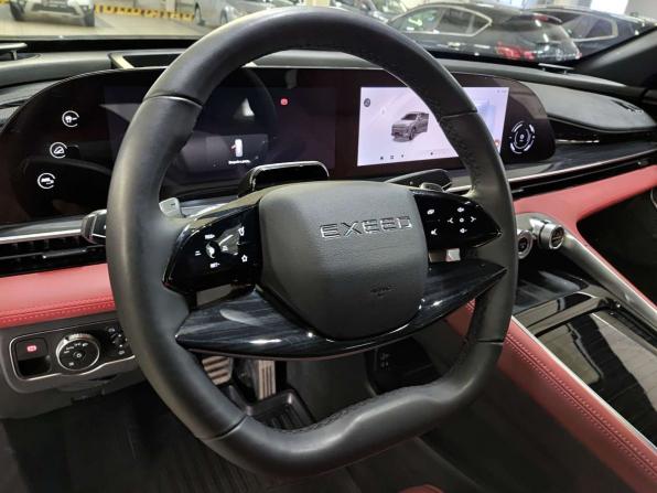 Exeed RX с пробегом 2023 года, цена 3 973 000 рублей, 10000 км, внедорожник, Автокод Объявления