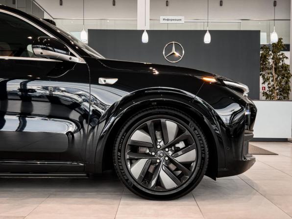 Li Auto (Lixiang) L9 I Рестайлинг с пробегом 2025 года, цена 9 100 000 рублей, 5 км, внедорожник, Автокод Объявления