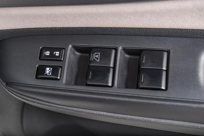 Nissan Note II Рестайлинг с пробегом 2017 года, цена 1 039 000 рублей, 118100 км, хэтчбек, Автокод Объявления