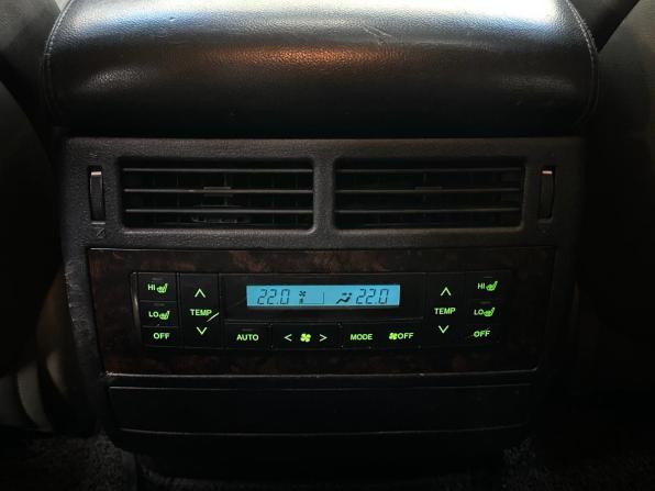 Toyota Land Cruiser 200 Series с пробегом 2008 года, цена 1 990 000 рублей, 489555 км, внедорожник, Автокод Объявления