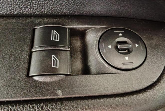 Ford Focus II Рестайлинг с пробегом 2009 года, цена 290 000 рублей, 206900 км, хэтчбек, Автокод Объявления