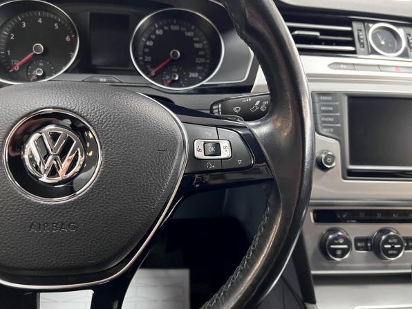 Volkswagen Passat B8 с пробегом 2017 года, цена 1 700 000 рублей, 127302 км, седан, Автокод Объявления