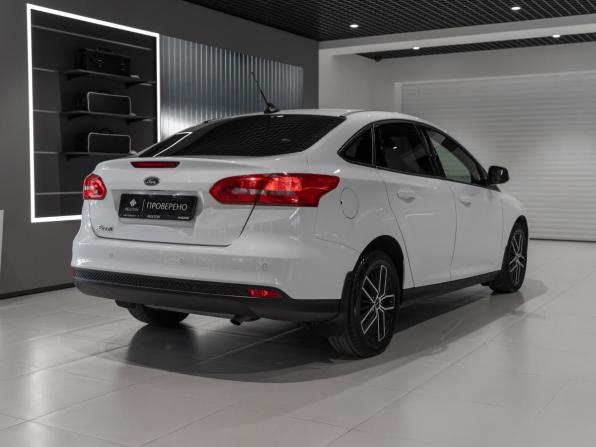 Ford Focus III Рестайлинг с пробегом 2017 года, цена 1 290 000 рублей, 64057 км, седан, Автокод Объявления